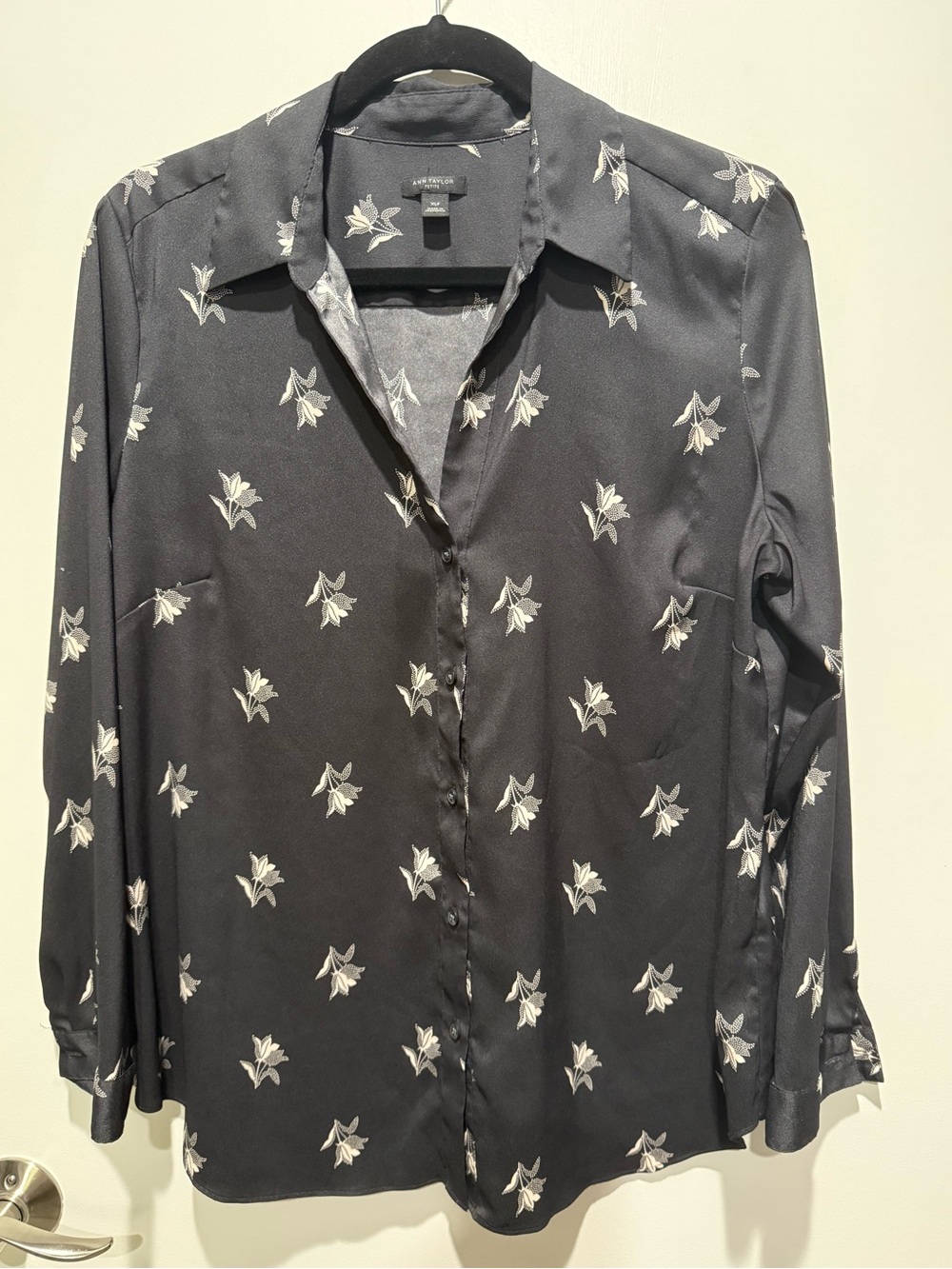 Ann Taylor Petite Floral Modern Shirt in Satin